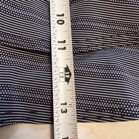 Athleta Women’s Size Large THIS IS SOLD - Picture 8 of 9